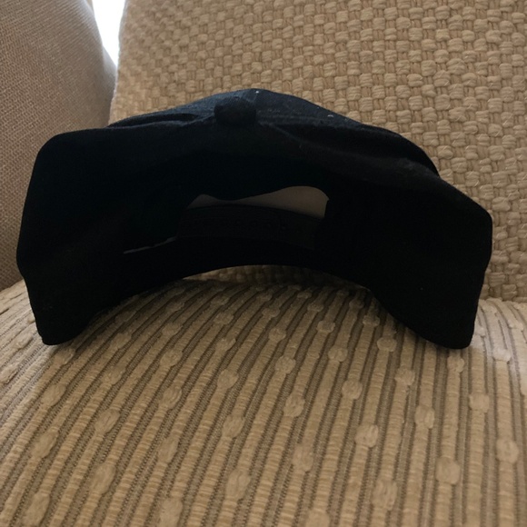 Hush Money Snap Back Cap - New - Picture 2 of 3